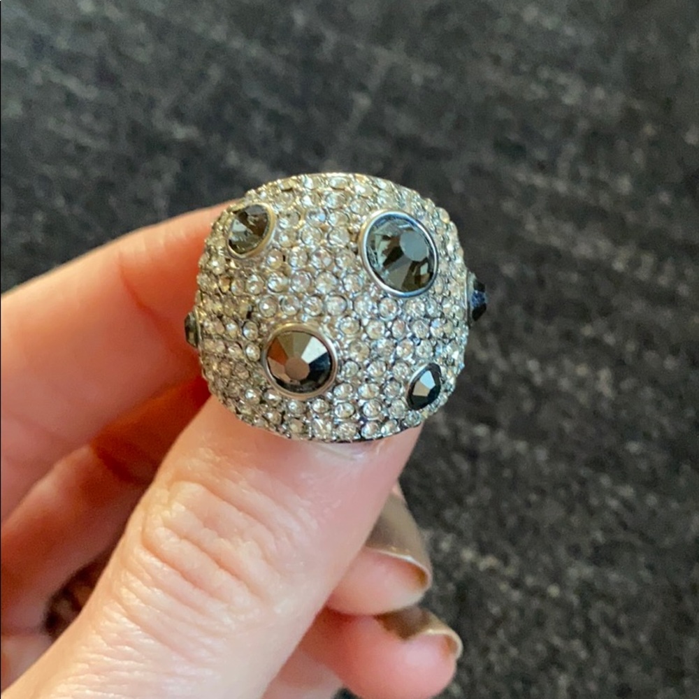 Express Statement Ring - Picture 2 of 4